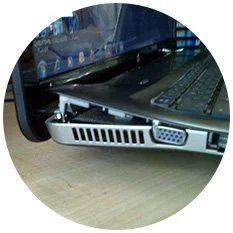 item-reparacion_de_bisagras_y_carcasas
